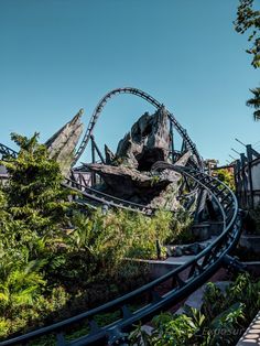 the roller coaster at six flags amusement park