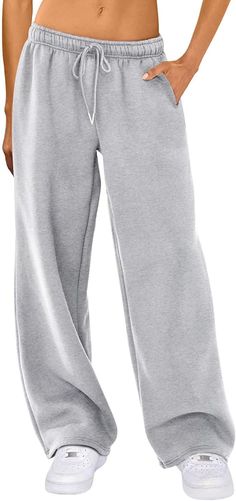 Amazon.com: Lässige Damen-Sweathose mit Kordelzug, hohe Taille, weites Bein, einfarbig, lockere Hose mit Taschen, A# Grau : Kleidung, Schuhe & Schmuck Wide Leg Joggers, Aesthetic Dream, Clothes Wishlist, Lounge Pants Womens, Baggy Sweatpants, Amazon Clothes, Wide Leg Sweatpants, Casual Sweatpants, Loose Trousers