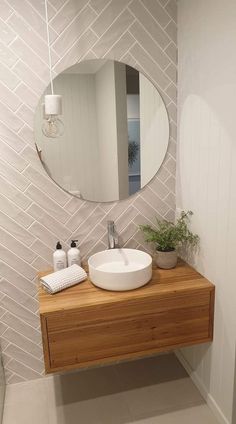 bathroom ideas small on a budget Bathroom Ideas Taupe, Small Vanity Ideas Bathroom, Light Wood Bathroom, Small Bathroom Vanity Ideas, Planters Idea, Beautiful Bathroom Ideas, Bathroom Renovation Shower, Toilet Room Decor, Wc Design