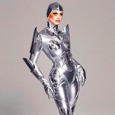 Dazed Beauty, City Nightlife, Robot Costumes, Drag Queen Outfits, Drag Make-up, Sci Fi Fashion, Fantasias Halloween