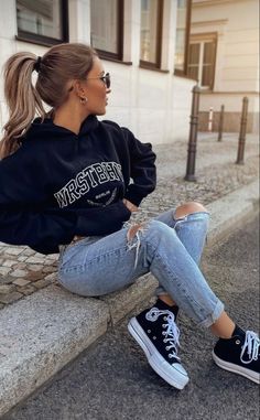 Mode Zara, Black Converse, Looks Street Style, Causual Outfits, Cute Simple Outfits, Outfit Inspo Fall, Casual Style Outfits, Mode Inspiration