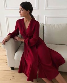 Elegant Casual Dress, Satin Wrap Dress, Gaun Fashion, Dress Women Elegant, Party Dress Long Sleeve, Elegant Casual, Looks Chic, Party Dress Long, Dress Long Sleeve