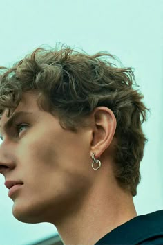 Men With Earrings, Men Ear Piercing, Men Piercing, Mens Piercings, Guys Ear Piercings, Man Earrings, Men's Piercings, Mens Earrings, Mullet Haircut