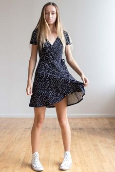 Inspo for the Elodie Wrap Dress Polka Dots Outfit, Vestidos Vintage, Summer Dress Outfits, Polka Dress, Girly Outfits, Looks Vintage, Outfits Casuales, Tennis Shoes, Short Dress