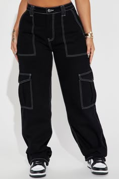 Cargo Pants Outfit, Utility Pockets, Easy Trendy Outfits, Simple Trendy Outfits, Carpenter Jeans, Really Cute Outfits, Cargo Jeans, Womens Loungewear, Casual Style Outfits