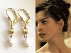 These beautiful freshwater pearl earrings are inspired by the movie Becoming Jane. genuine white rice freshwater pearls brass textured beads- 6mm gold plated brass shell lever back earrings for pierced ears around 1 1/2 inches total length Jane Austen Jewelry, Becoming Jane, Gemstone Drop Earrings, Freshwater Pearls Earrings, Sterling Silver Filigree, Leverback Earrings, Art Deco Earrings, White Freshwater Pearl, Gold Bracelet Chain