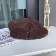 Category:Hats,Headwear; Embellishment:Pure Color,Splicing; Gender:Women's; Quantity:1 PC; Theme:Vintage Theme,Fashion,Birthday,Wedding,Holiday; Style:Retro,Elegant; Hats Category:Beret Hat; Occasion:Holiday,Casual; Material:Polyester / Cotton Blend; Front page:WE; Shipping Weight:0.15; Listing Date:09/20/2023; Head Circumference: