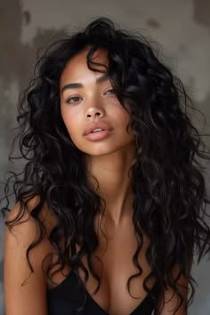 20 Face Framing Layer Hairstyles For Curly Hair Curly Hair Shaped Around Face, Wavy Hairstyles Brown Hair, Face Framing Layers Side Part Curly Hair, Natural Curly Brunette Hair, Round Face Haircuts Curly Hair, Long Curly Hair With Face Framing Layers, Layers For Long Hair Wavy, Long Hair For Round Face, Long Curly Hair Cuts With Layers Natural Curls