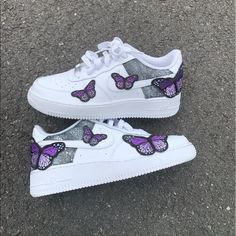 - Custom Butterfly Air Force One Purple - Size 6.5y - Brand New/Never Worn. - No Insoles - Ships Soon As Purchase Is Made. - Done With Authentic Air Force Ones. - Done With All Purple Butterflies. - Comment For Questioning. Nike Custom Sneakers, Custom Air Force Ones, Nike Shoes Custom, Butterfly Purple, Sneakers Jordans, Shoes Sneakers Jordans, Air Force One, Shoes Custom, Force One