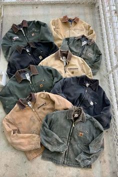 Vintage Carhartt Jacket, Carhartt Jackets, Estilo Country, Guys Clothing Styles, Carhartt Jacket, Vintage Carhartt, Streetwear Men Outfits, Swaggy Outfits, 가을 패션