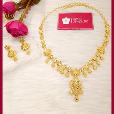 24 carat gold plated heart design Kuwaiti necklace set with earrings. Delicate wear. A best replica of original gold sets. 100% real look. Perfect for any occasion. More variety on our shop. For any enquiries feel free to contact us. Please provide detailed address with contact number when order is placed as it is required on shipping label. African Jewellery, Necklace Set With Earrings, Delicate Gold Jewelry, Gold Jewelry Sets, Shipping Label, African Jewelry, Wedding Jewellery Necklace, Royal Jewelry, Gold Set