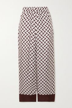 From the 'Leisure' line, Max Mara's 'Sesamo' pants are modeled on relaxed pajama styles, so they're lightweight and comfortable. They're cut from smooth silk-satin and fall to flowing wide legs. Break up the pattern with a plain tank or shirt. Denim Flats, Floral Dresses Short, Brown Silk, Swimsuit Dress, Swimsuit Shops, Fine Jewelry Designers, Printed Silk, Wide Legs, Max Mara