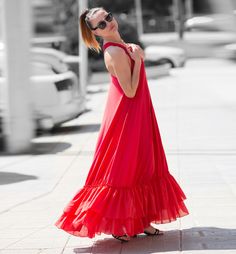 Red Maxi Dress is Incredibly ethereal and at the same time very comfortable cotton red dress. When you put it on, you wouldn't want to take it off, at least that's how I feel. It's the real pleasure is to wear this dress. This Dress is perfect for different events, parties, dinners...weddings ....A definite Head Turner Available Size: XS, S, M, L, XL, 2XL, 3XL, 4XL, 5XL, 6XL, 7XL, 8XL Made of : Cotton Viscous. The model wears size M - 5,6' / 170 cm CARE Machine Wash 30oC Hand Wash with warm wate White Long Dress Summer, Winter Coat Dress, Maxi Dress Red, Red Maxi Dress, Cotton Maxi Dress, Red Maxi, Red Dress Maxi, Flounced Dress, Plus Size Maxi