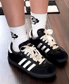 Adidas Samba Outfit, Pretty Shoes, Dream Shoes