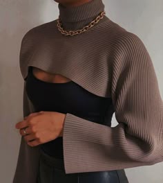 Women Crop Tops, Knitted Turtleneck, Shawl Sweater, Crop Top Sweater, Solid Clothes, Winter Fashion Outfits, Style Outfits, Sweater And Shorts, Outfits Casuales