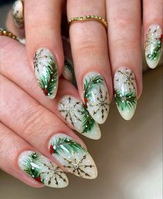 Short Fake Nails, Cute Christmas Nails, Acrylic Press On Nails, Snowflake Nails, Nail Swag, Festival Nails, Xmas Nails, Christmas Nail Designs, Christmas Nail