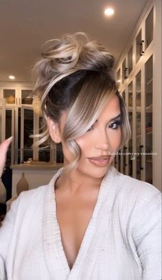 Engagement Hairstyles, Classy Hairstyles, Hair Upstyles, Hairstyle Inspo, Glam Hair, Hair Flip, Hair Stylist Life, Favorite Hairstyles