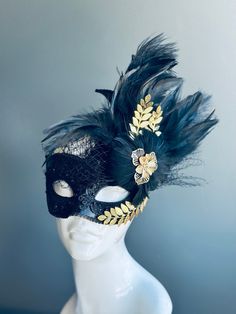 This Gorgeous Greem goddess themed Women's Masquerade Mask will complement any formal attire you choose for your masquerade Ball event! Add on option available for the matching Men's Mask I N C L U D E D This listing is for one mask sold individually Mask come with matching double sided satin ribbons attached. S H I P P I N G  -   Processed same day or within 24 hours.  1-2 day guaranteed delivery services offered, add items to cart and click on shipping tab for rates.  Pls leave a check out not Masquerade Mask Feathers, Greek Cosplay, Roman Queen, Black And Gold Masquerade Mask, Roman Deities, Ball Event, Masquerade Mask Women, Elegant Face Mask, Couples Masquerade Masks