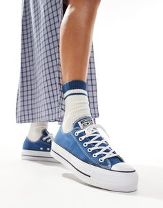 Schoenen van Converse Een vleugje kleur Model met laag profiel Sluit met veters Kenmerkende Converse All Star-branding Oogjes aan de binnenkant van de voet voor ventilatie Gevulkaniseerde rubberen neus en loopzool Rubberen Archival-taping Plateauzolen Geometrisch gripprofiel