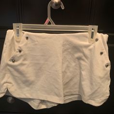 These Shorts Are The Cutest Trumpet Shorts, The Cutest, White Shorts, Full Service, Color White, Fast Delivery, Womens Shorts, Women Shopping, White