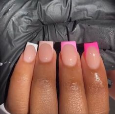 Cute Short Acrylic Nails Pink French Tip, Short Simple Nails French Tip, Short Pink Acrylic Nails French Tips, Small Short Acrylic Nails, Cute Vacation Nails Pink, Pink Short Nails Black Women, Cute Short Arclyc Nails, All Pink French Nails, Simple Short Acrylics