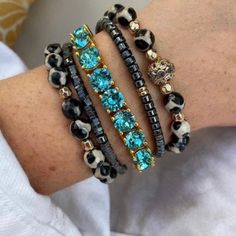 Brand New Discontinued Turquoise Impression Bracelet. Needs A New Home Immediately Jewelry Mixed Metals, Gold Stretch Bracelet, Park Lane Jewelry, Turquoise Hoop Earrings, Black Onyx Bracelet, Gold Link Bracelet, Mixed Metal Jewelry, Arm Party, Gold Charm Bracelet