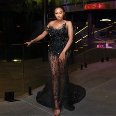 Luxurious Shiny Beaded Black Illusion Long Evening Dresses Sexy See Thru Mermaid Wedding Guest Dresses Crystal Evening Gowns Diamond Prom Dress, Black Luxury Dress, African Evening Gowns, Black Prom Dresses Mermaid, Prom Things, Mermaid Cocktail, Prom Dresses Long Black, Gown Birthday, Dresses Glitter