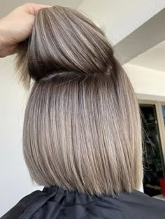 Gorgeous Hair Color, Blending Gray Hair, Ash Blonde Hair, Brown Hair Balayage, Mom Hairstyles, Hair Colours, Brown Blonde, Hair Color And Cut, Hair Inspiration Color