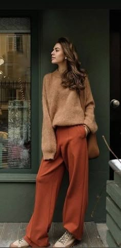 Classy Fashion Style, Stylish Spring Outfit, Orange Pants, Skandinavian Fashion, Mode Boho, Trendy Fall Outfits, Classy Fashion, Autumn Outfit