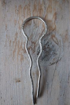 Hand forged solid silver hair pin with hammer detail. Can also be made in copper on request. Silver Hair Pin, Iron Ring, Viking Style, Hair Combs, One Ring, Hair Pin, Silver Hair, Hand Forged, Hair Comb