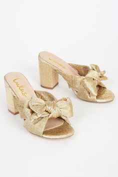 Cute Gold Sandals - High Heel Sandals - Bow Sandals - Lulus Hoco Heels, Hoco Shoes, Homecoming Shoes, Beautiful Wedding Shoes, Bow Sandals, Cute Heels, Bow Heels, Sandal Heels, Metallic Sandals