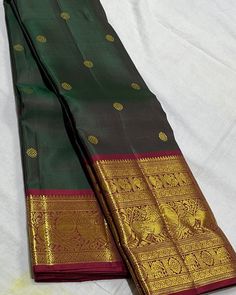 Material: PURE KANCHIPURAM SILK FOR ENQUIRIES DM R WHATSAPP +919994949433 Swipe right for detailed pic #indiansinusa #indianfashion #indiangirl #fashionblogger #indianshopping #hubli #oxidizejewellery #onlineshopping #onlineshoppingindia #indiansindubai #madurai #maroon #india #chennai #wedmegoodsouth #guntur #hassan #nellore #pune #kerala #godavari mi Kancheepuram Saree, Kanjivaram Sarees Silk, Mouse Crafts, Kanjivaram Saree, Khadi Saree, Kanjivaram Silk Saree, Pure Kanchipuram Silk Sarees, Swipe Right, Pure Chiffon