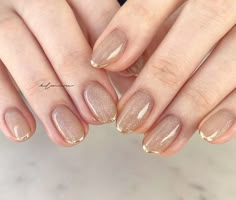 Minimal Nails Art, Beauty Hacks Nails, Gold Nail Designs, Simple Gel Nails, Minimal Nails, Gold Nail, Neutral Nails, Bridal Nails, Classy Nails