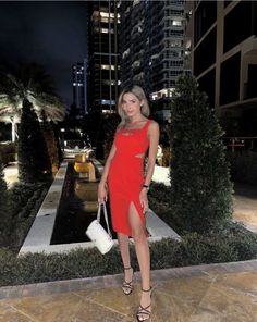 Miami Chic Outfit Party, Miami Party Outfits, Miami Dinner Outfit, Miami Night Outfit, Miami Vacation Outfits