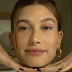 hailey bieber Clean Makeup, Summer Makeup, Girls Makeup