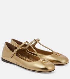 Logo metallic leather ballet flats in gold - Miu Miu | Mytheresa Gold Ballet Flats, Miu Miu Shoes, Evening Shoes, Leather Ballet Flats, Shop Logo, Ballet Flat Shoes, Metallic Leather, Boot Sandals, Luxury Women