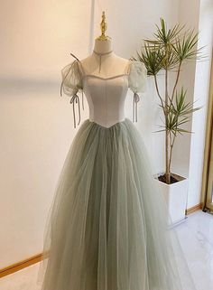 Light Green Tulle Long Evening Dress, Green Formal Dress Party Dress – BeautyDressy Sage Green Prom Dress, Look Gatsby, Gaun Abad Pertengahan, डिजाइनर कपड़े, Green Formal Dresses, Green Evening Dress, Vintage Prom, Princess Ball Gowns, Prom Dress Inspiration