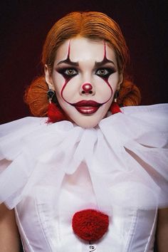 Creepy Clown Makeup, Scary Clown Costume, Clown Halloween Costumes, Clown Halloween, Cute Halloween Makeup, Halloween Clown