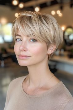 Stand out in 2024 with these 48 stunning long pixie cuts! ✨ #LongPixie #HairTrends2024 #HairInspo "bixie" Haircut 2022 Long, "bixie" Haircut, Trendy Pixie Haircut 2024, "bixie" Haircut 2024 Fine Hair, Pixie Haircut Girl 2024, Pixi Hair 2024, Pixie Haircut Fine Hair, Short Straight Hair, Fresh Hair