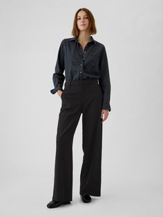 Soft, warm brushed twill trousers.  E-waist with concealed hook and bar closure, zip fly.  Front slant pockets, back welt pockets.  Fit: Classic.  An easy silhouette that fits close at the waist, and is relaxed through the hips and thigh.  Models wearing Gap Black Trousers With Pockets, Black Suit Pants, Easy Silhouette, Slacks For Women, Twill Trousers, Black Slacks, Business Formal, Black Trousers, Dress Clothes