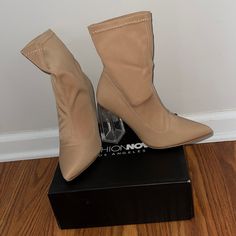 6.5 Brand New Never Worn Clear Heel Trendy Synthetic Booties With Block Heel, Fashion Nova Shoes, Clear Heels, Bootie Boots, Fashion Nova, Ankle Boots, Brand New, Women Shoes, Boots