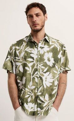 Floral Menswear, Tropical Outfit, Shibori Print, Mens Printed Shirts, Sophisticated Look, Floral Print Shirt, Travel Shirts, Men's Shirts, Camping Shirt