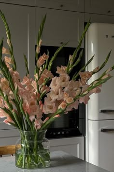 inspiration flowers in the beautiful house Table Bouquet, Floral Therapy, Gladiolus Flower