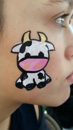 Cow Face Paint, Face Paint Party, Animal Face Paintings, Cow Cute, Sweet Cow