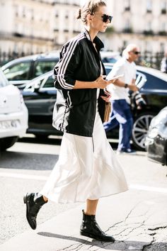 Street style à la Fashion Week printemps-été 2017 de Paris Adidas Track Jacket Outfit Street Style, Spring Sporty Adidas Track Jacket, Sporty Spring Track Jacket For Streetwear, White Skirt Street Style, Adidas Jacket Outfit Street Style, Sport Jacket Outfit, Maxi Skirt Street Style 2022, Sports Jacket Women, Women's Fashion 2023