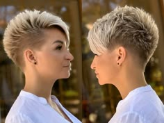 Pixie Haircut Color, Short Spiked Hair, Spiked Hair, Edgy Short Hair