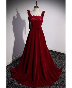 Get 10% off now! Buy elegant long velvet evening dress with straps at cheap price online. Free stable shipping and pro custom service since 2009. Floor-length Velvet Evening Dress With Sweep Train, Floor-length Velvet Dress For Banquet, Champagne Ball Gown, Velvet Formal Dress, Dresses Elegant Long, Prom Dress Burgundy, Velvet Evening Dress, Long Formal Gowns, Evening Dress Floor Length