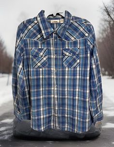 Back in the Saddle Womens Snap Button Up Shirt Blue Plaid Long Sleeve Size L Store Boutique, Sleeveless Tops Summer, Fashion Graphic, Graphic Tee Shirts, Ladies Tops Fashion, Blue Plaid, V Neck Tops, Button Up Shirt, Snap Button