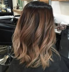 Soft Caramel Brown Balayage for Medium Hair Sombre Hair, Hair Color Caramel, Brunette Balayage, Balayage Hair Dark, Fav Color, Caramel Balayage, Caramel Hair, Dye Ideas, Ombré Hair