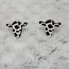 Adorable Cow Stud Earrings Made From Wood, So May Have A Wood Smell, Comes With Rubber Backings. These Adorable Cows Measure 0.47 Inches In Height And 0.63 Inches Wide, These Are Small. These Come In A Clear Jewelry Package Smoke-Free And Pet-Free Home Keywords: Cow, Farmhouse,Farm,Cattle,Chic Boho Western Festival Holiday Love Pearl Mom Gift Mother's Day Crystal Rhinestone Bling Stone God Silver Colorful Wedding Engagement Date Night Ring Necklace Earrings Bracelet Long Short Statement Choker T Jewelry Package, Wood Stud Earrings, Clear Jewelry, Western Festival, Teardrop Diamond, Wood Earrings Stud, Glitter Shirt, Cow Head, Western Earrings